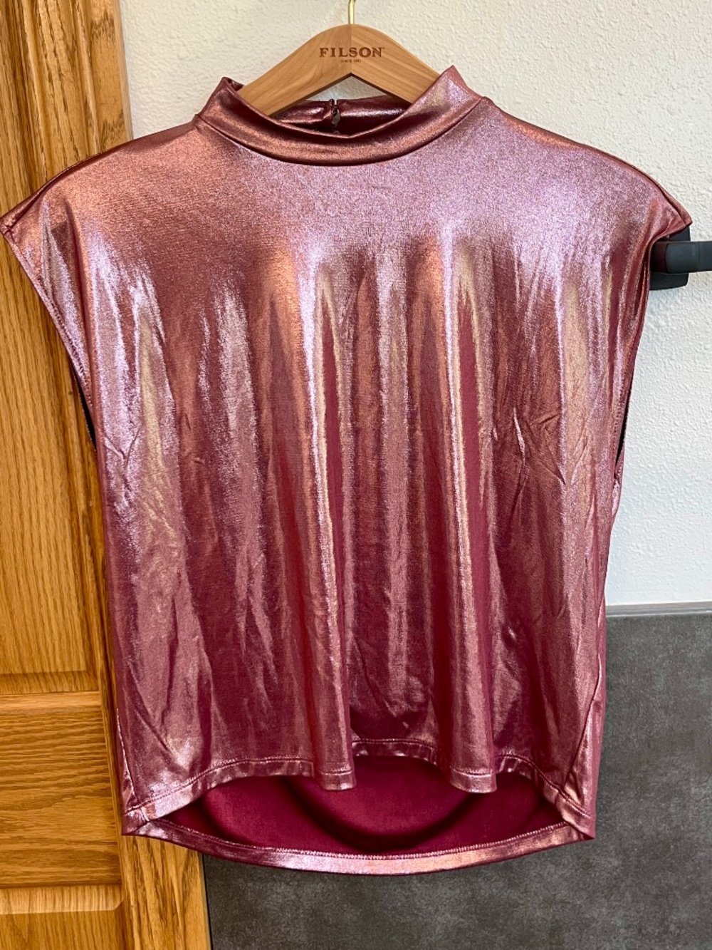 Anthropologie Cowl Neck Liquid Shine Top in Pink Size Medium - Picture 6 of 13